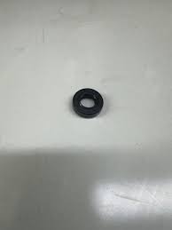 Keerring RVS Machine, Spaak