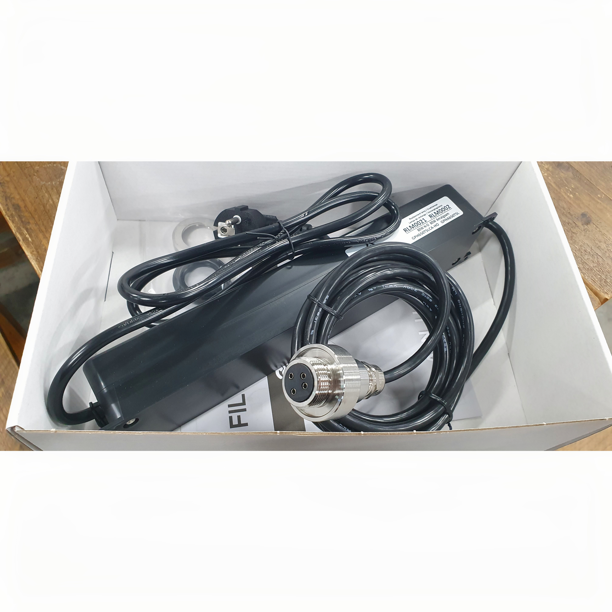 Adapter, Elektronica, Stekker